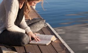 bethany-laird-vGReyBvIX-o-unsplash (1)