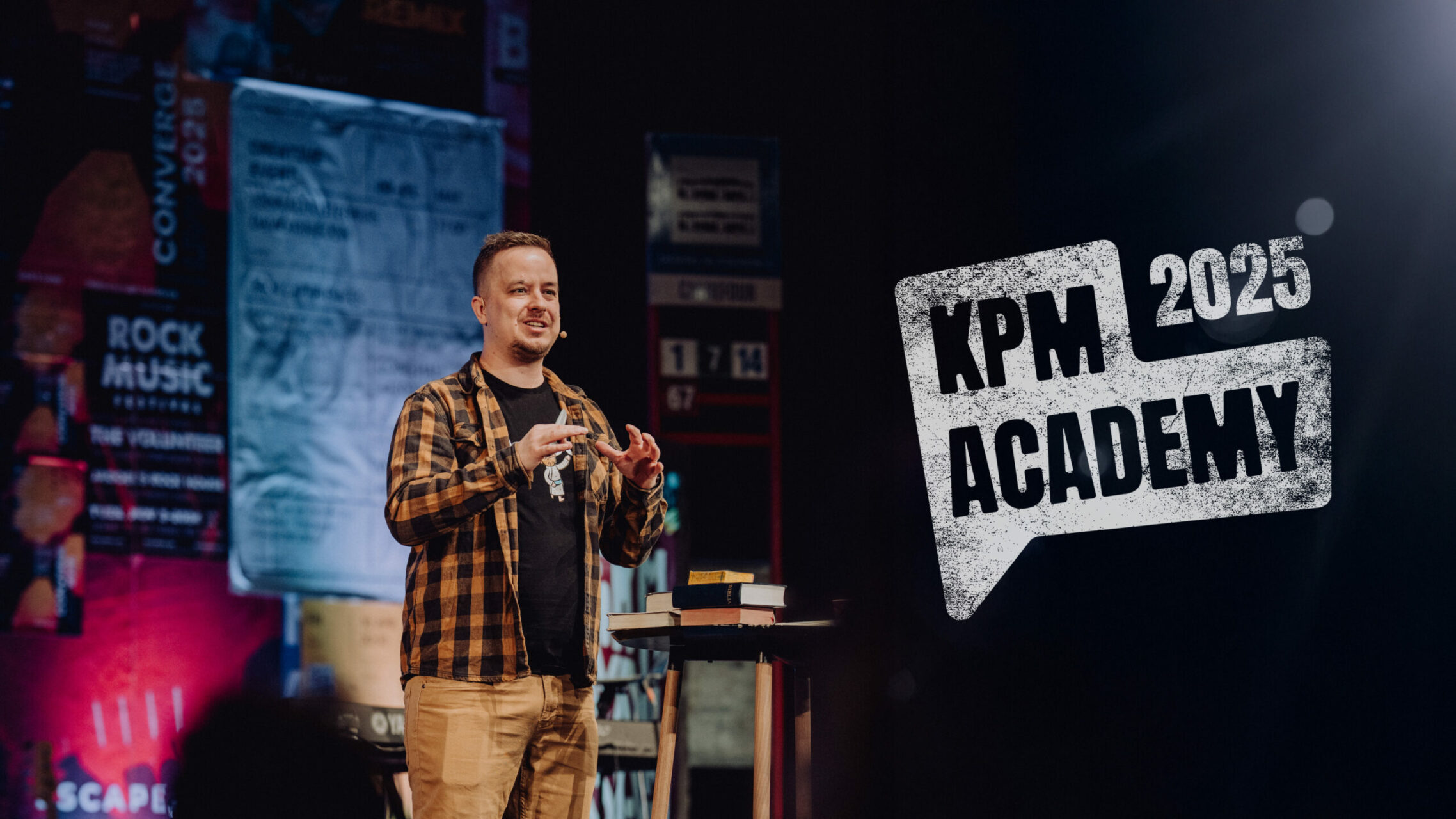 kpm academy timo logo